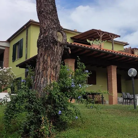 Agriturismo Poggio All'Olivo Follonica Exterior photo